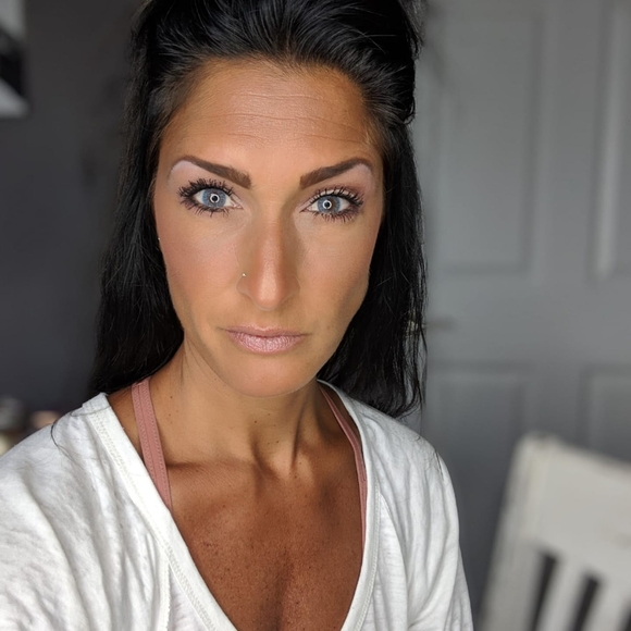 Meet your Posher, Marlana - Picture 1 of 1